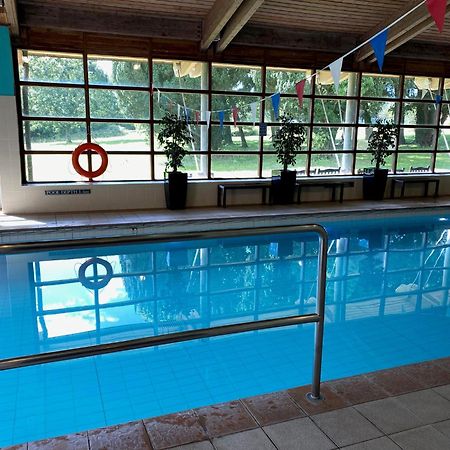 Denham Grove Hotel Bagian luar foto