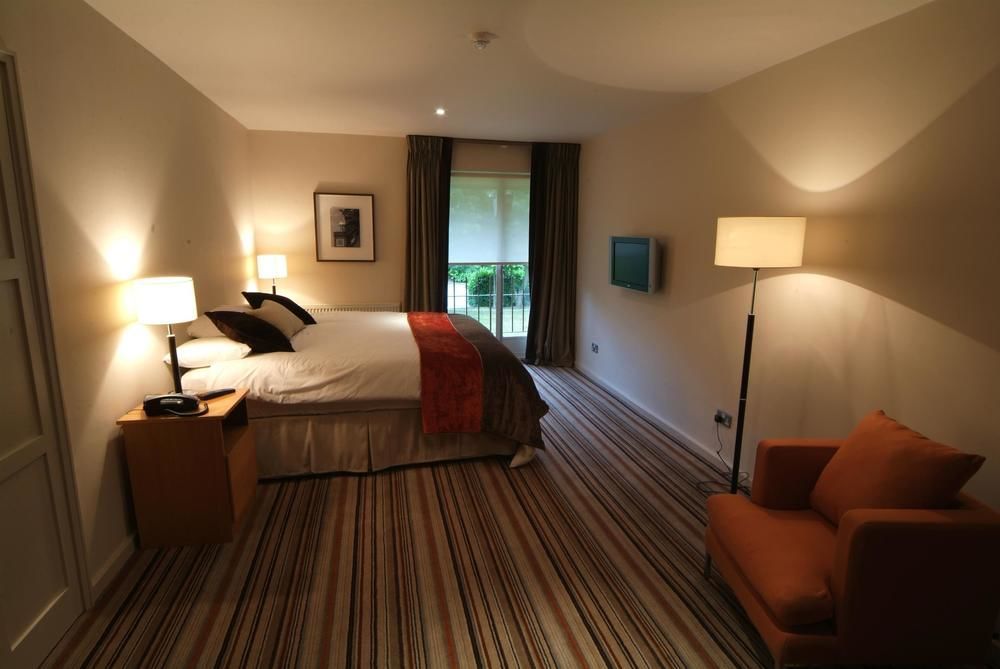 Denham Grove Hotel Bagian luar foto